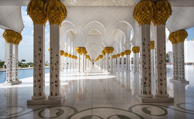 Discover Abu Dhabi’s Treasures: A Day-by-Day City Tour Itinerary