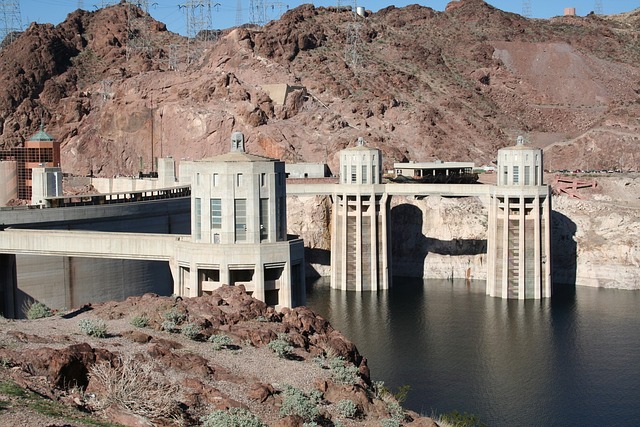 hatta dam timing
