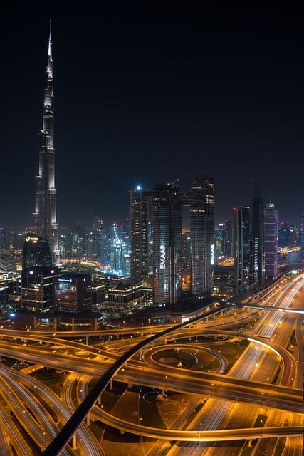 Luxury Car Rental Dubai: Unveiling Scenic Splendor