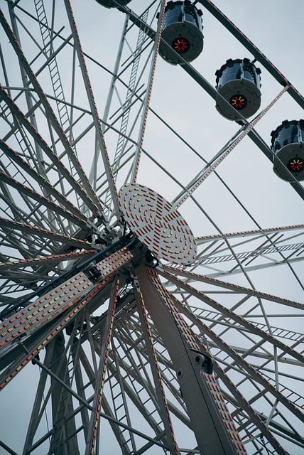 Sunrise to Sunset: Family-Friendly Sky Tours of Dubai’s Landmarks