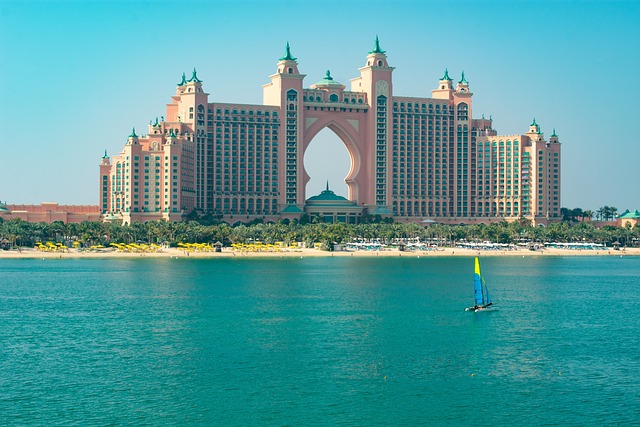 Luxury Sky Journey: Atlantis Helicopter Ride Dubai