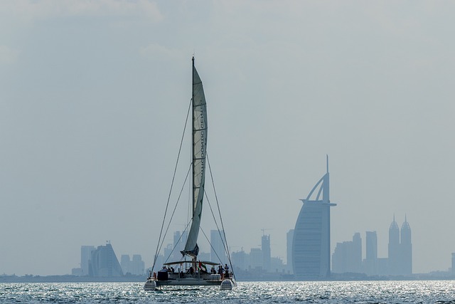 boat rent dubai