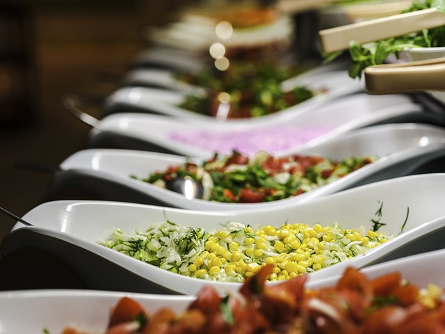 Discover Dubai’s Marina Cruise Dinner Scene: A Comprehensive Guide