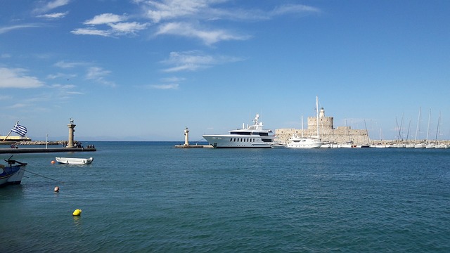 harbour yacht