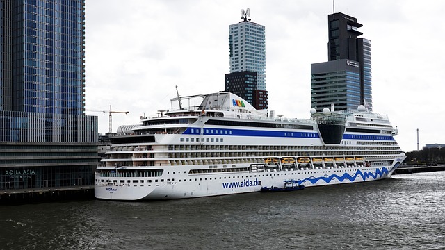 Discover Top Dubai Cruise Booking Services for an Unforgettable Journey