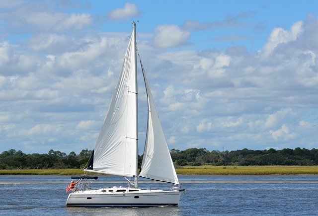 luxury yacht charter
