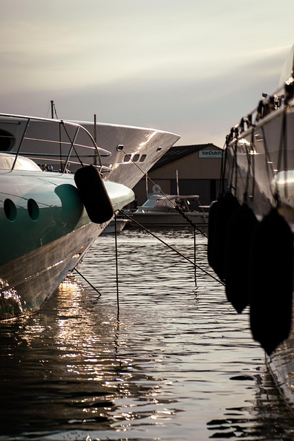 Dubai Marina Yacht Booking: Navigating Luxury Tours & Experiences