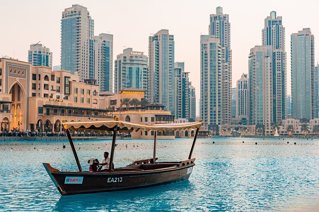 party boat rental dubai