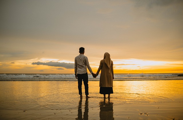 yacht rental dubai for couples