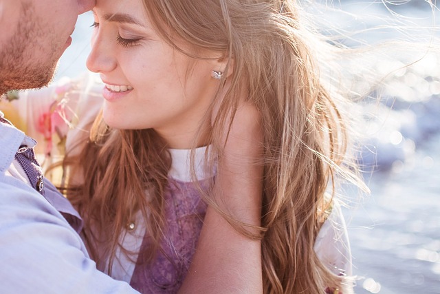 Yacht Rental Dubai for Couples: Navigating Options for a Romantic Getaway