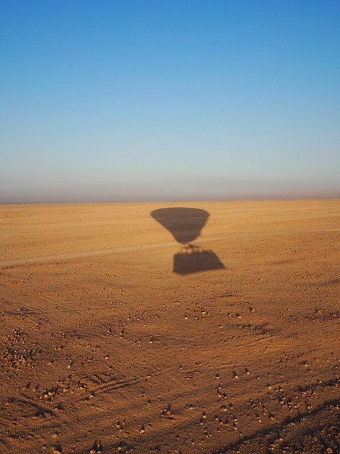 balloon desert