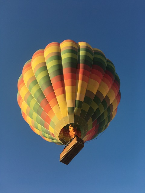 balloon desert