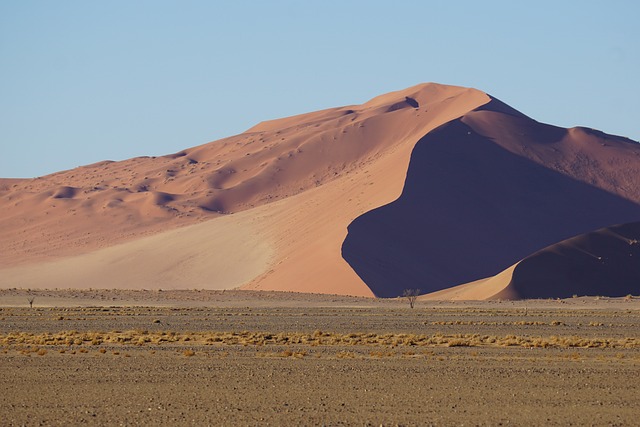 desert-dune-640x480-2287509.jpeg