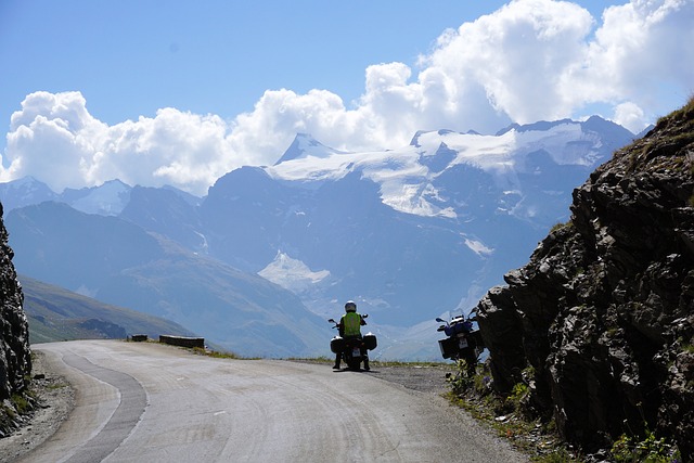 Hatta Tour From Dubai: Explore Adventure Cycling Routes and Local Wonders