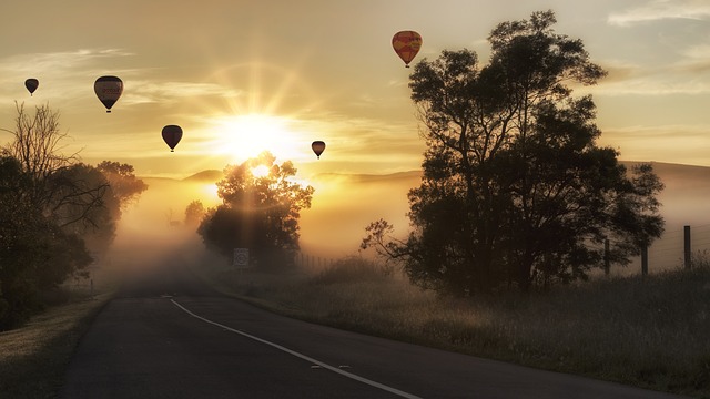 Hot Air Balloon Ride from Emirates Hills: Dubai’s VIP Sky Adventure