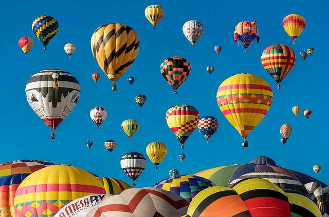 Hot air balloon Umm Suqeim