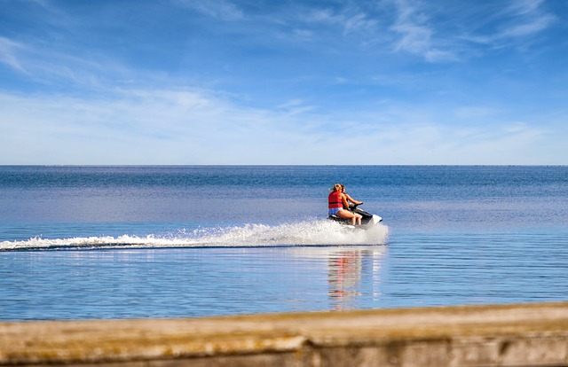 jet ski