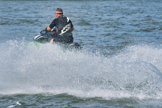 jet ski