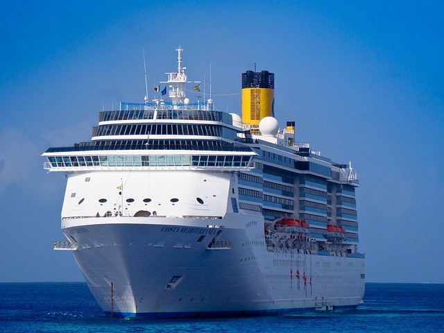 marina cruise