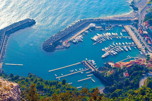 marina dhow