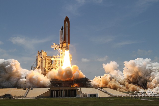shuttle-bus-640x480-36894412.jpeg