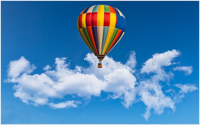 balloon desert