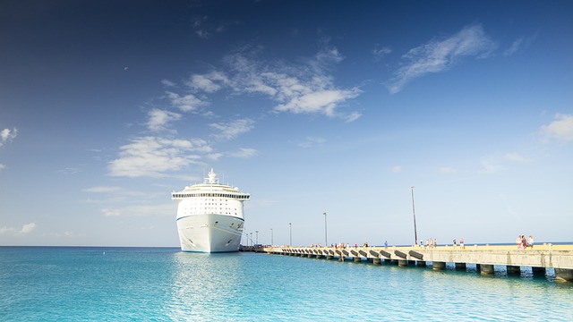 Dubai Sunset Boat Cruises: Creating Magic on Water for Memories that Last