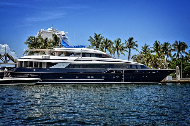hire yacht