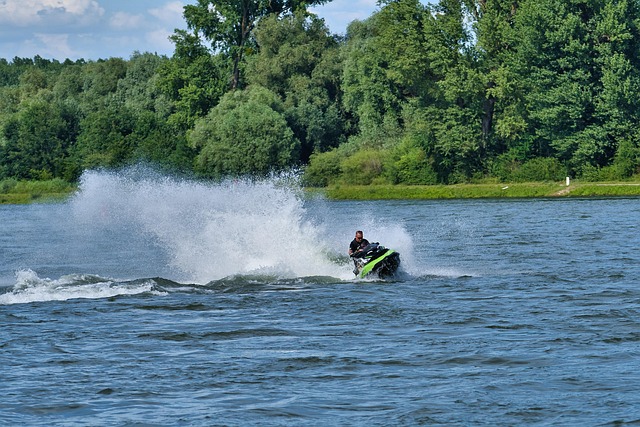 jet ski