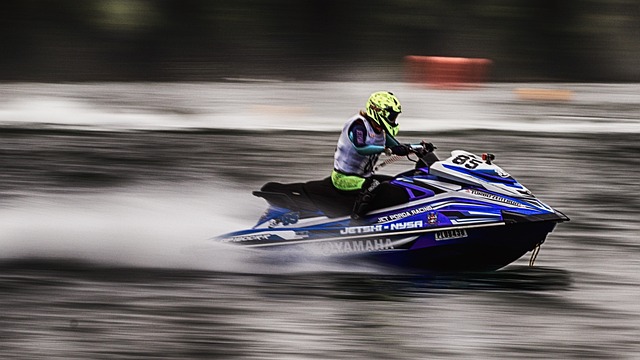 jet ski