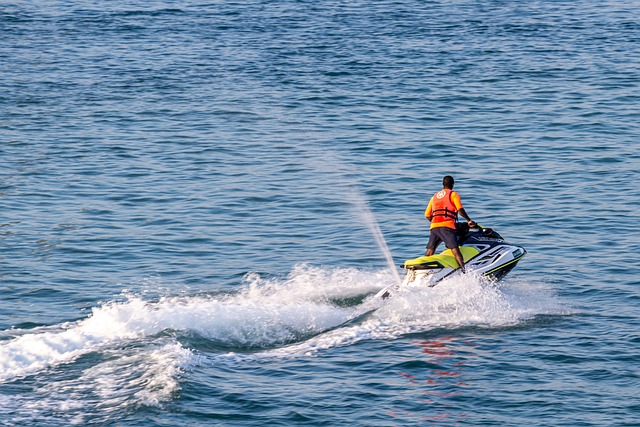 Discover Dubai’s Seas: Jet Ski Tour Benefits and What to Expect