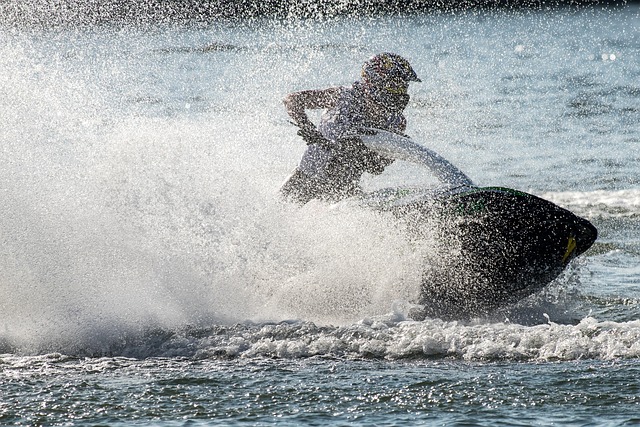 jet ski