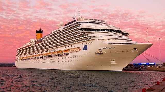 marina dhow cruise