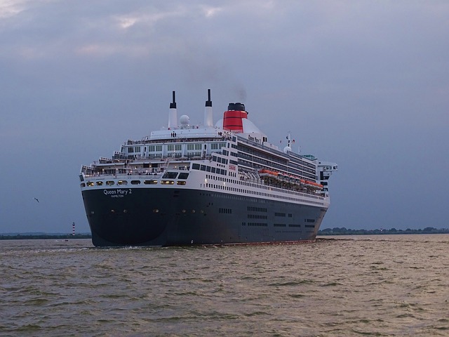 marina dhow cruise