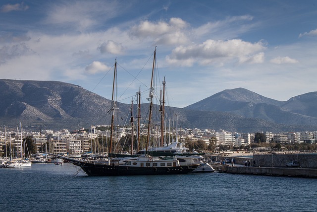 marina yacht