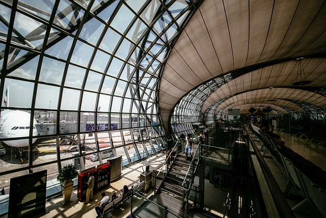 Dubai & Abu Dhabi Airport Transfers: Executive Travel Luxury Experience