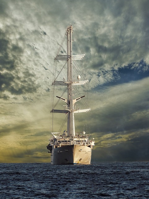 book yacht