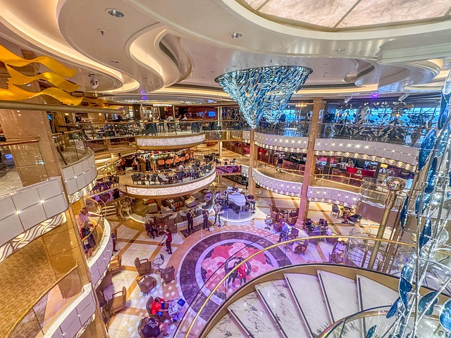Classic Marina Dhow Cruise Dinner: A Traditional Culinary Experience