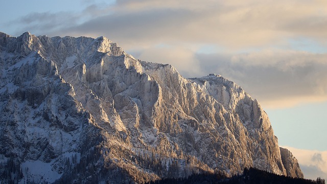 hatta mountains