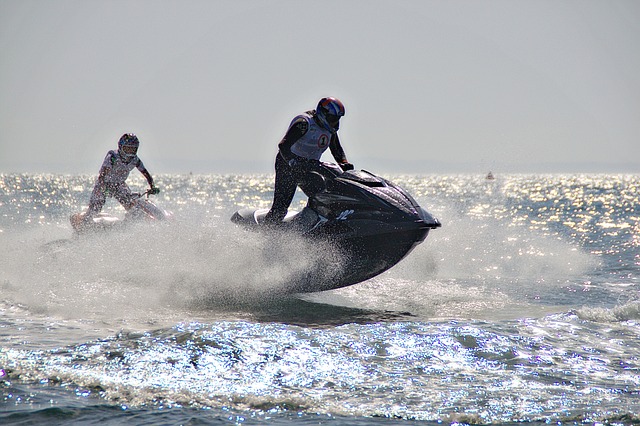 jet ski