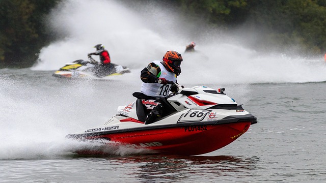jet ski