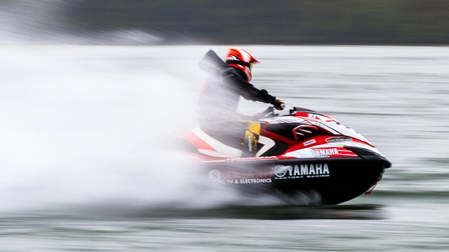jet ski