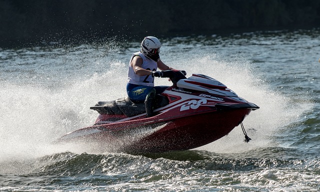 jet ski