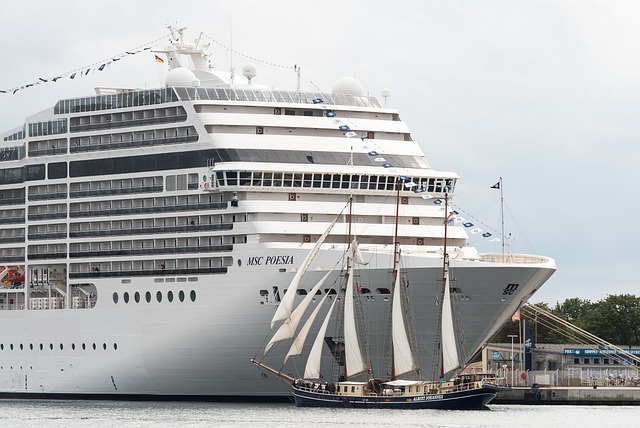 marina cruise