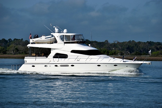 marina yacht