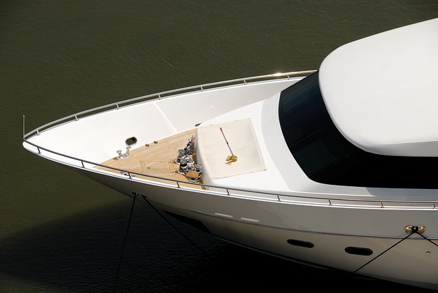 marina yacht
