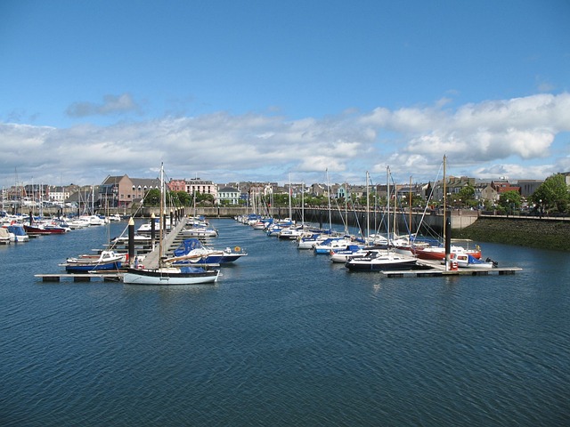 marina yacht rental