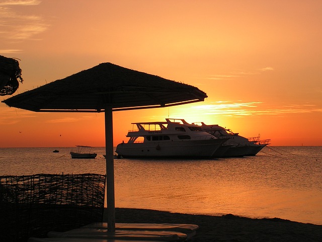 party yacht rental