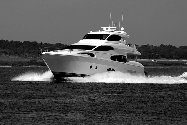 yacht rent