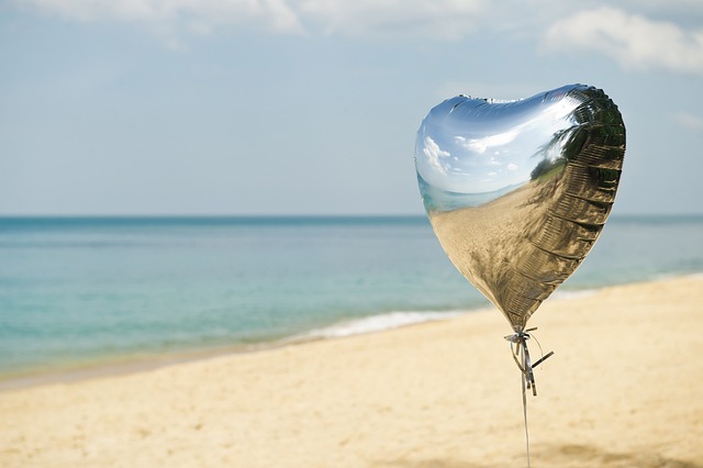 balloon desert